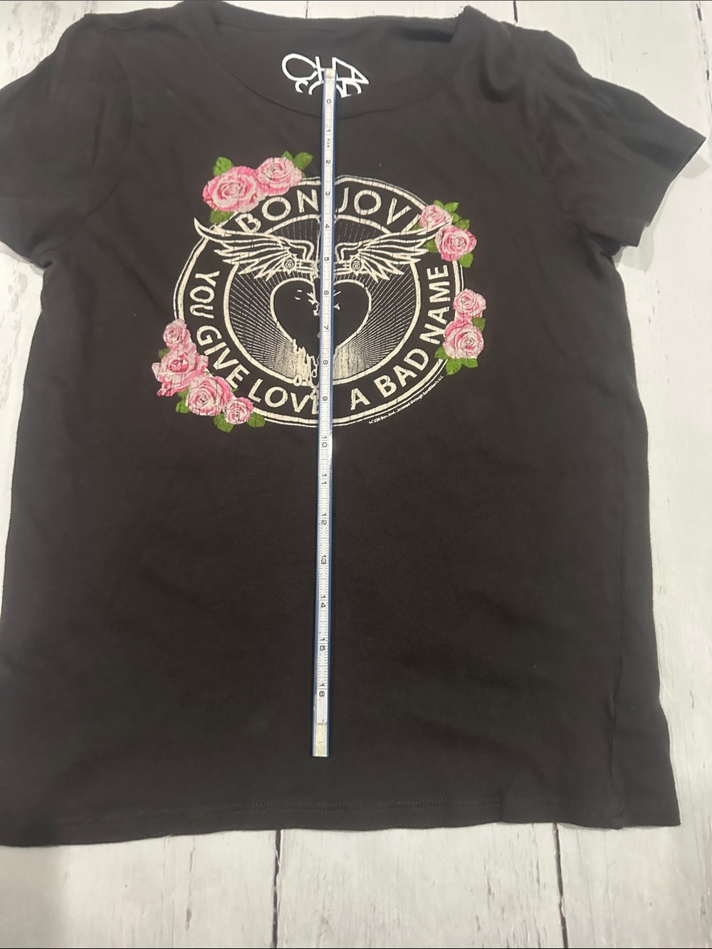 Cha Sor Bon Jovi tee size medium black, worn look - Picture 8 of 10